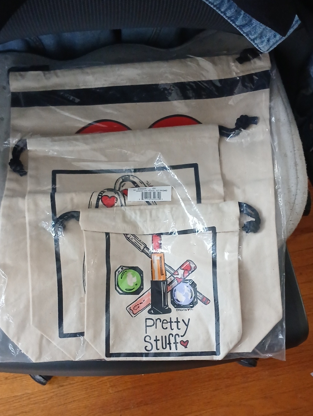 Brighton Canvas Drawstring Gift Bags - Pretty Stuff Design (Cream)